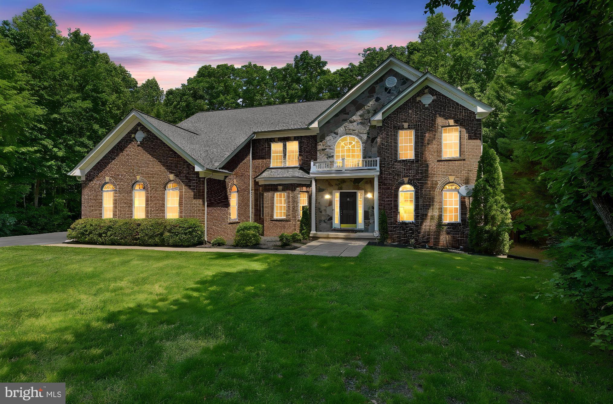 CLASSIC OAKS - Residential