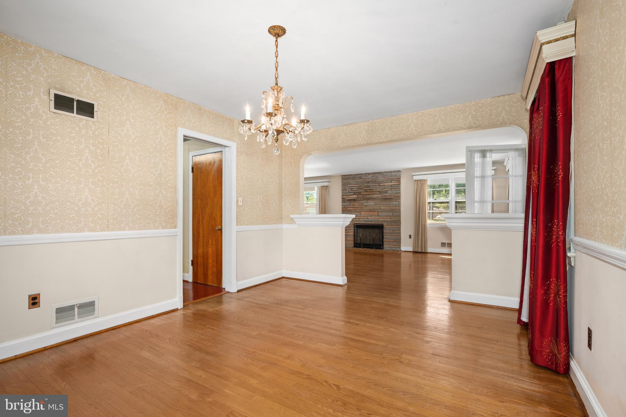 MANCHESTER ESTATES - Residential
