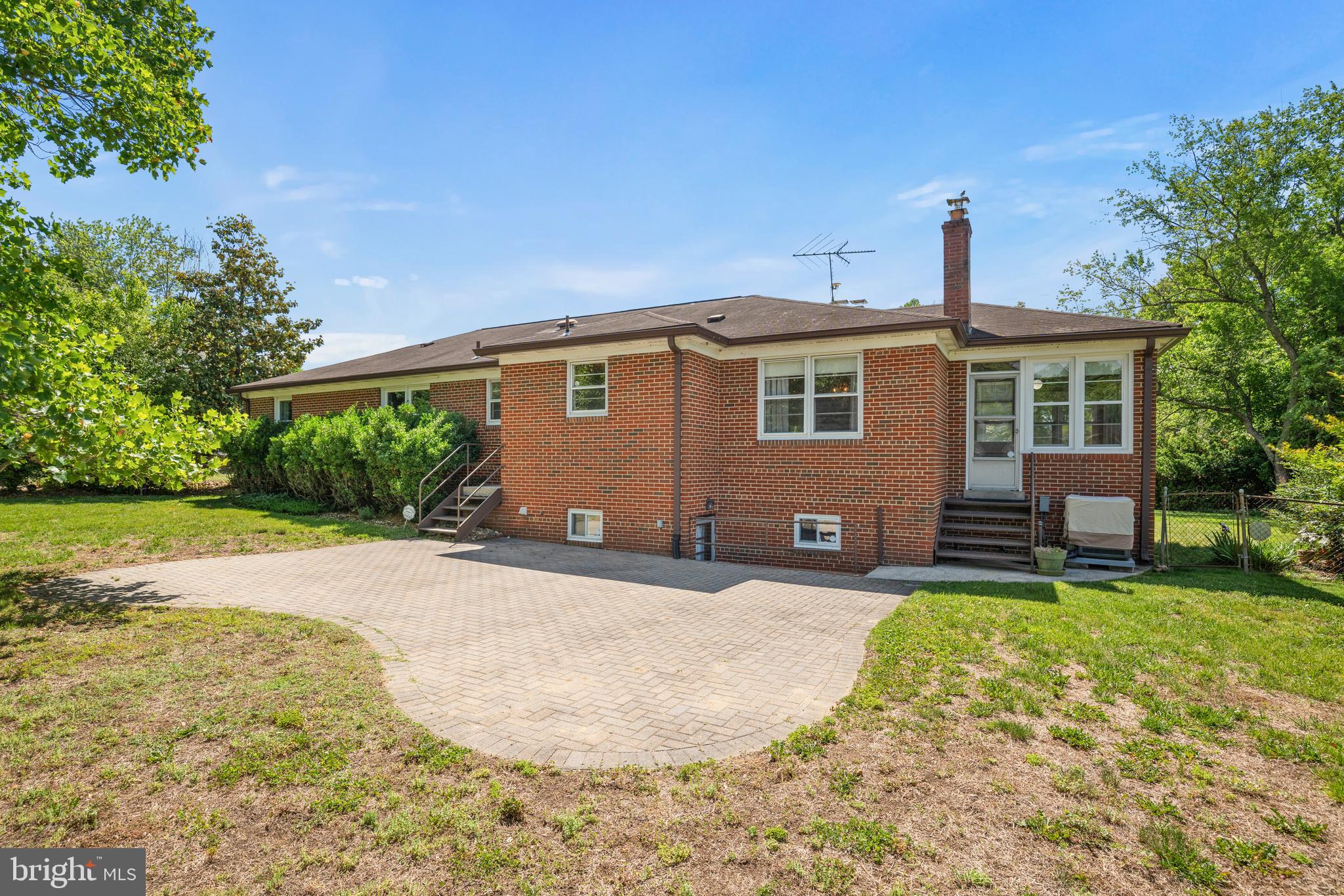 MANCHESTER ESTATES - Residential