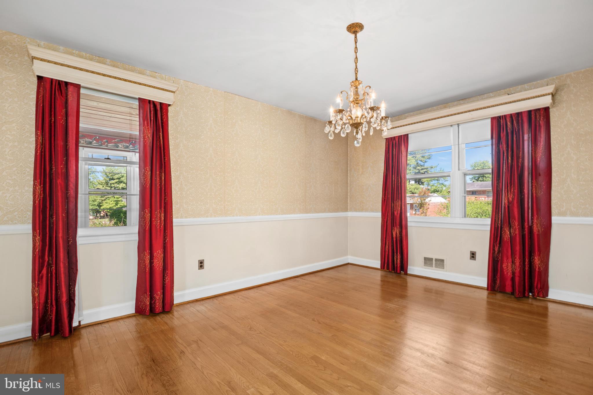 MANCHESTER ESTATES - Residential