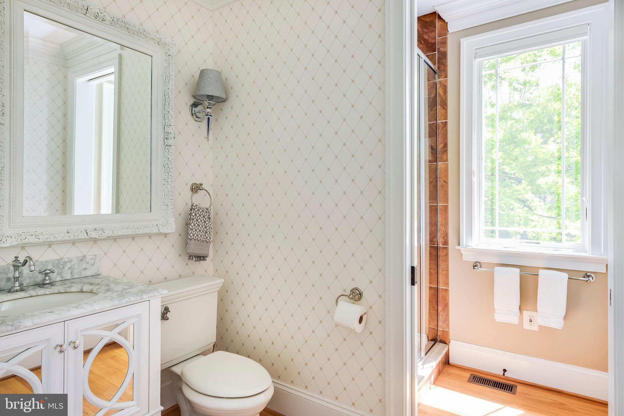 OAKWOOD - Residential