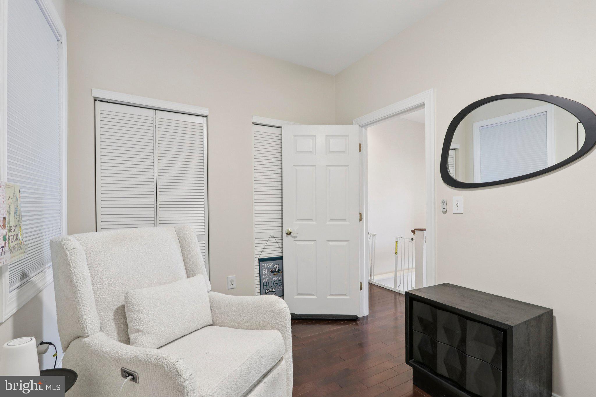 GRADUATE HOSPITAL - Residential