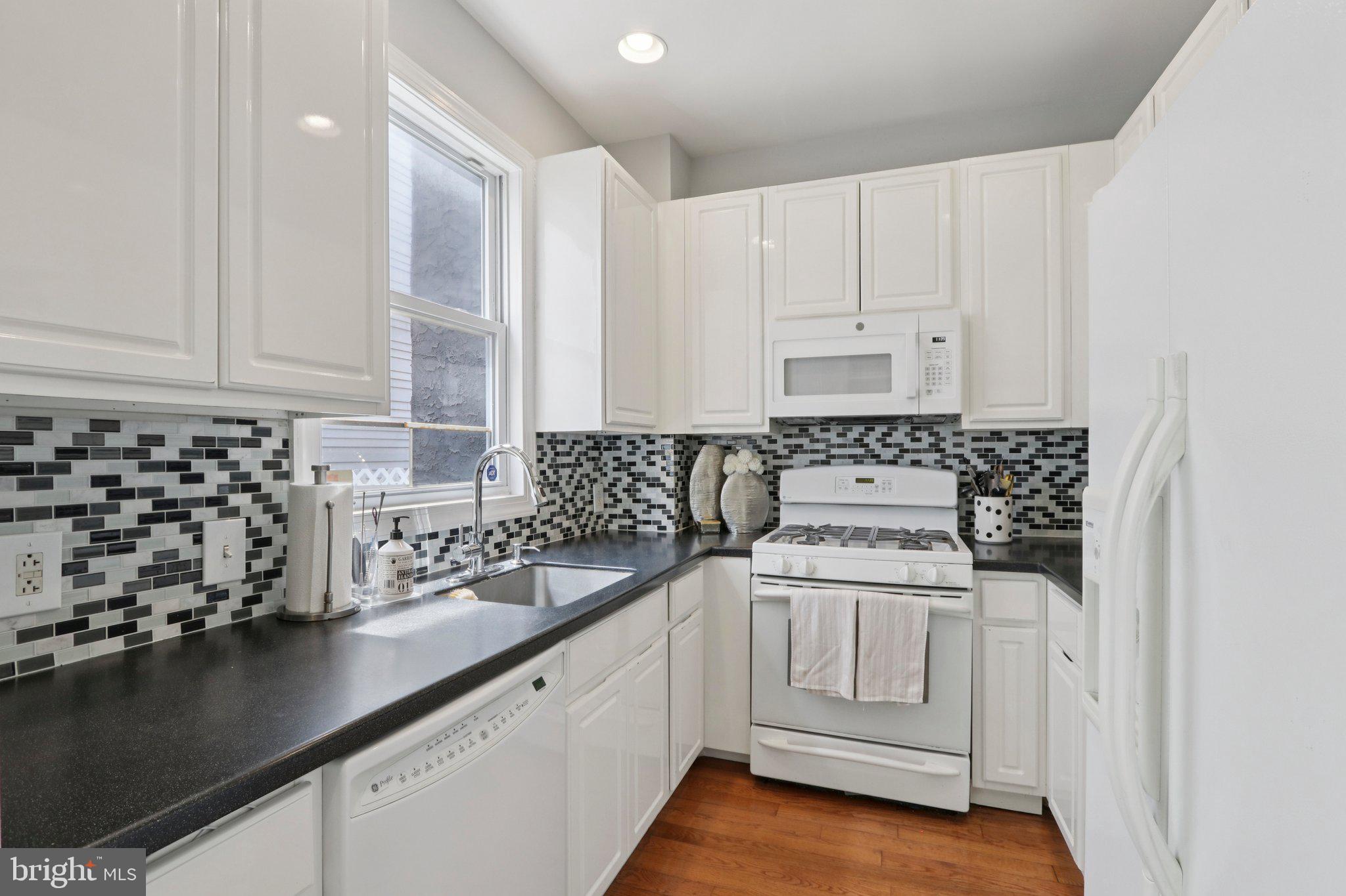 GRADUATE HOSPITAL - Residential