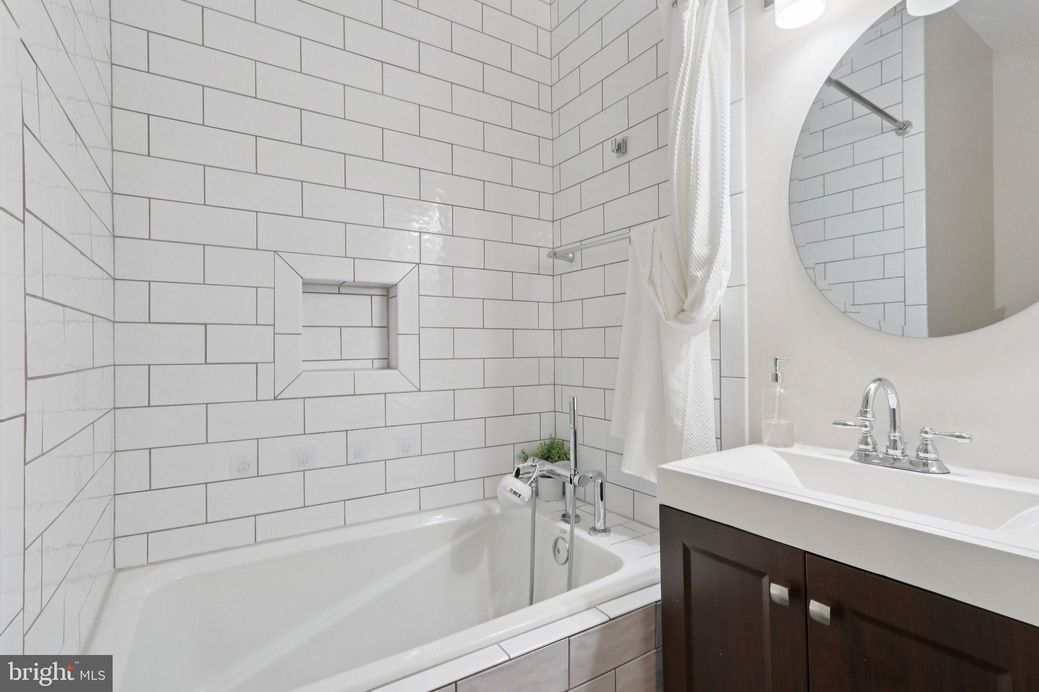 GRADUATE HOSPITAL - Residential