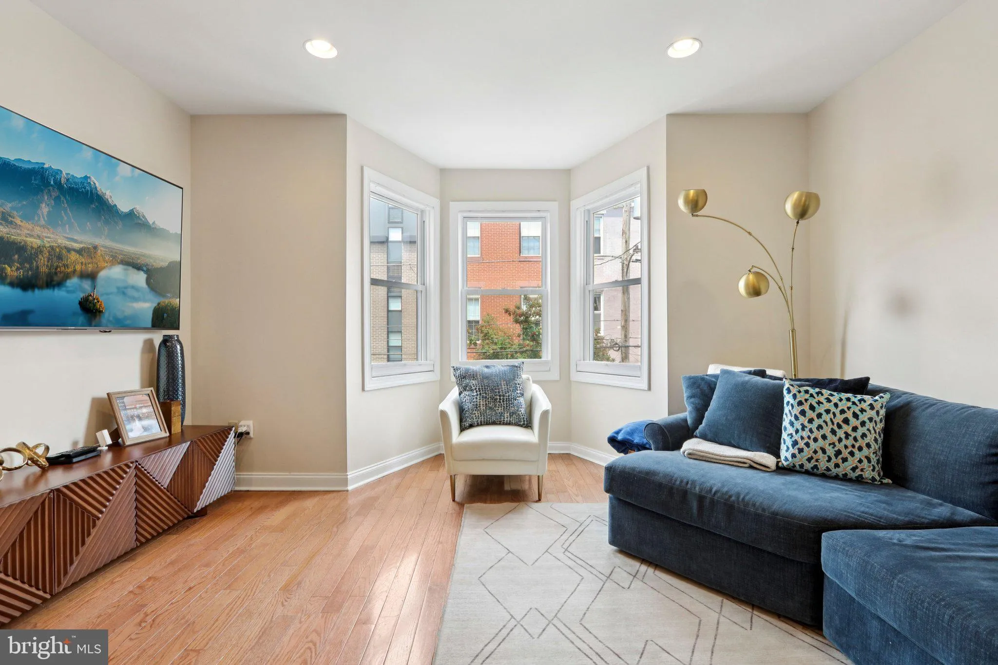 Philadelphia, Pennsylvania 19146, United States, 3 Bedrooms Bedrooms, ,3 BathroomsBathrooms,Residential,Active,159818