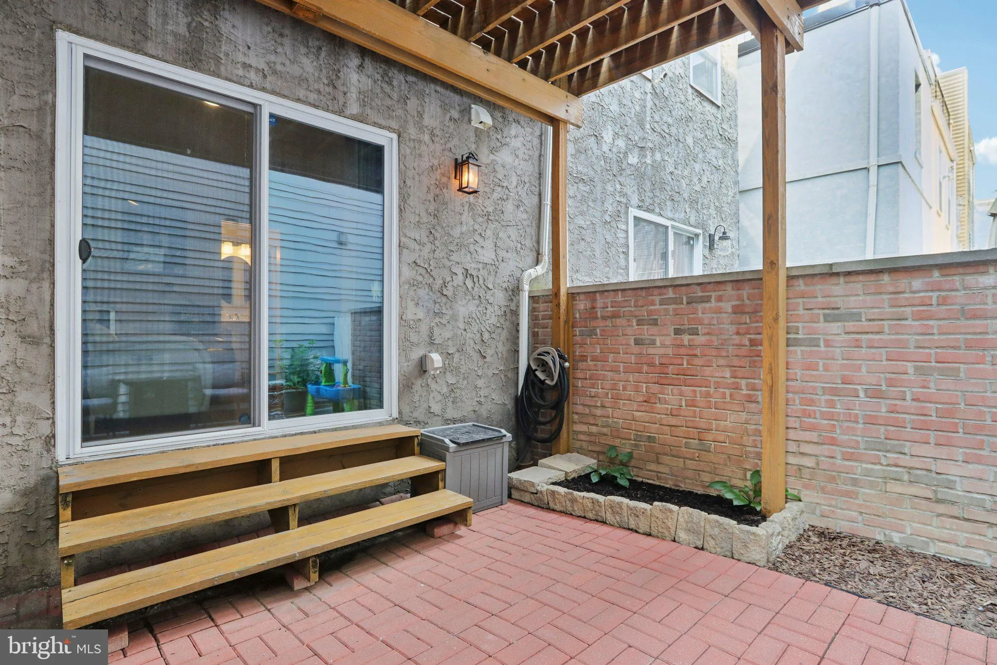 Philadelphia, Pennsylvania 19146, United States, 3 Bedrooms Bedrooms, ,3 BathroomsBathrooms,Residential,Active,159818