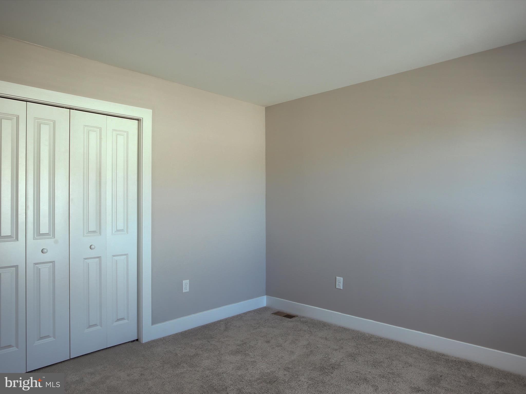 CORTLAND PARK AT WINDING HILLS - Residential