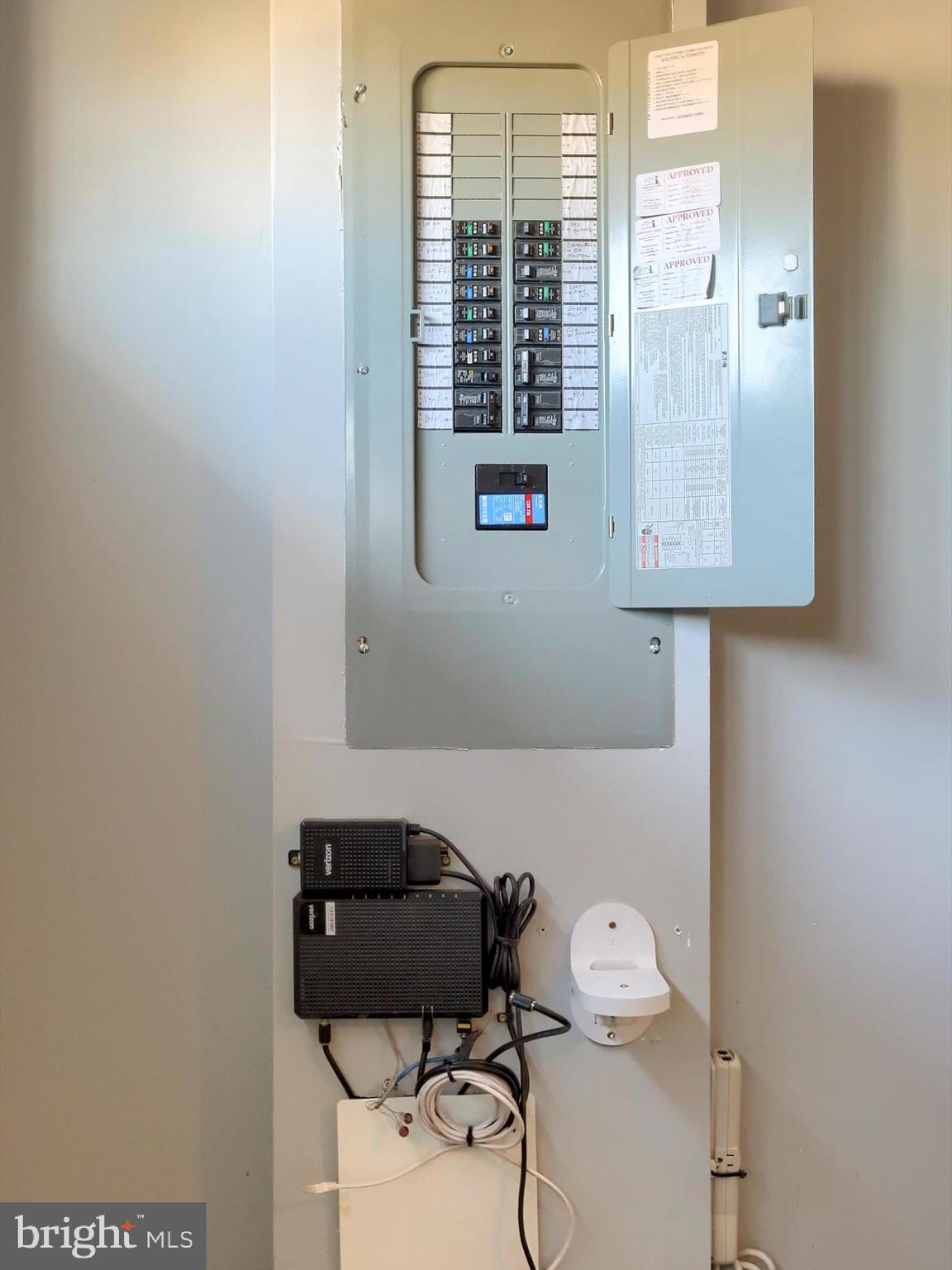 CORTLAND PARK AT WINDING HILLS - Residential