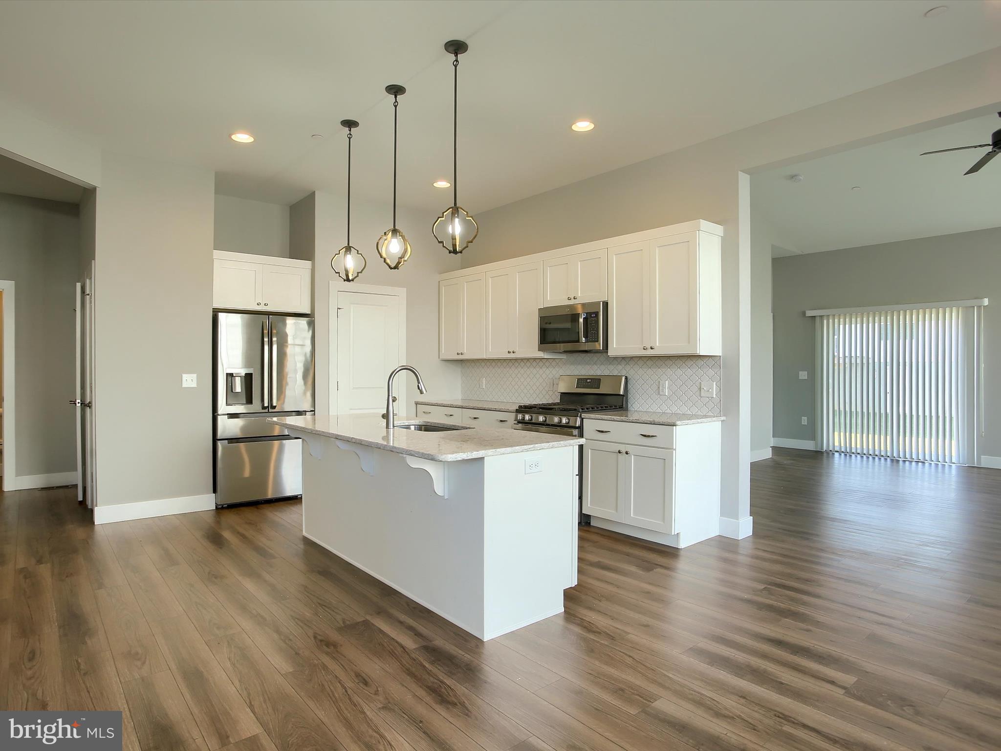 CORTLAND PARK AT WINDING HILLS - Residential