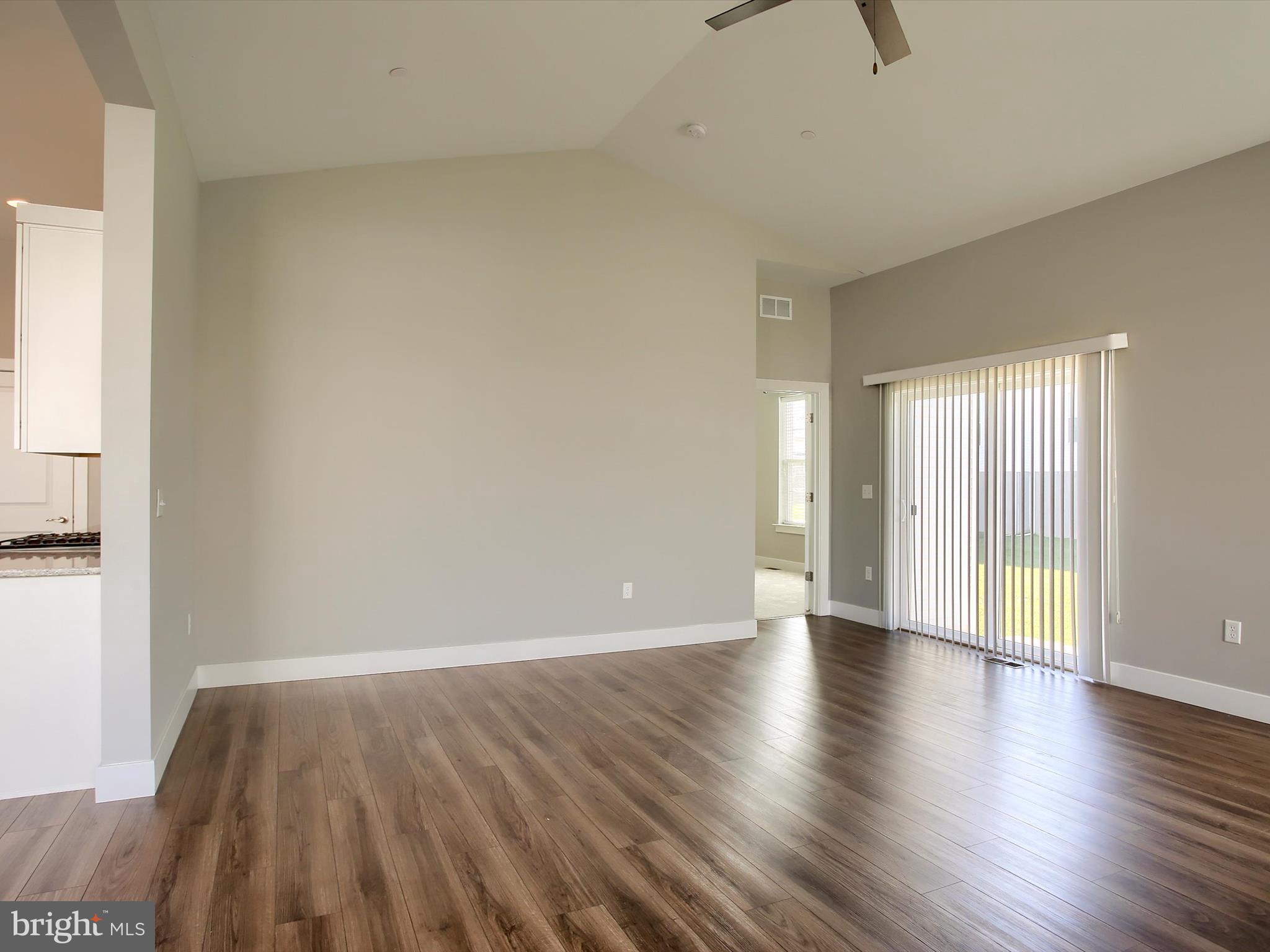 CORTLAND PARK AT WINDING HILLS - Residential