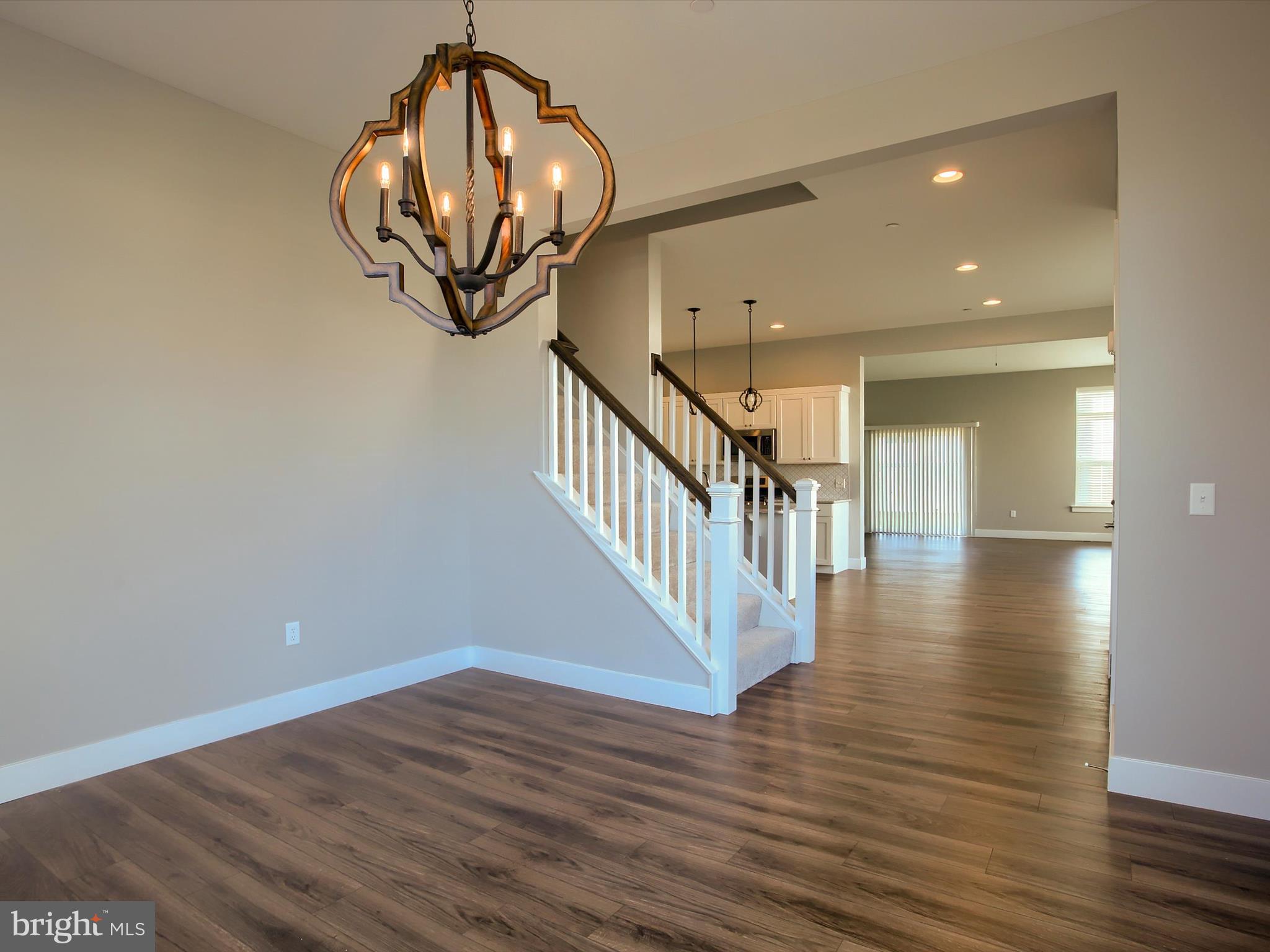 CORTLAND PARK AT WINDING HILLS - Residential