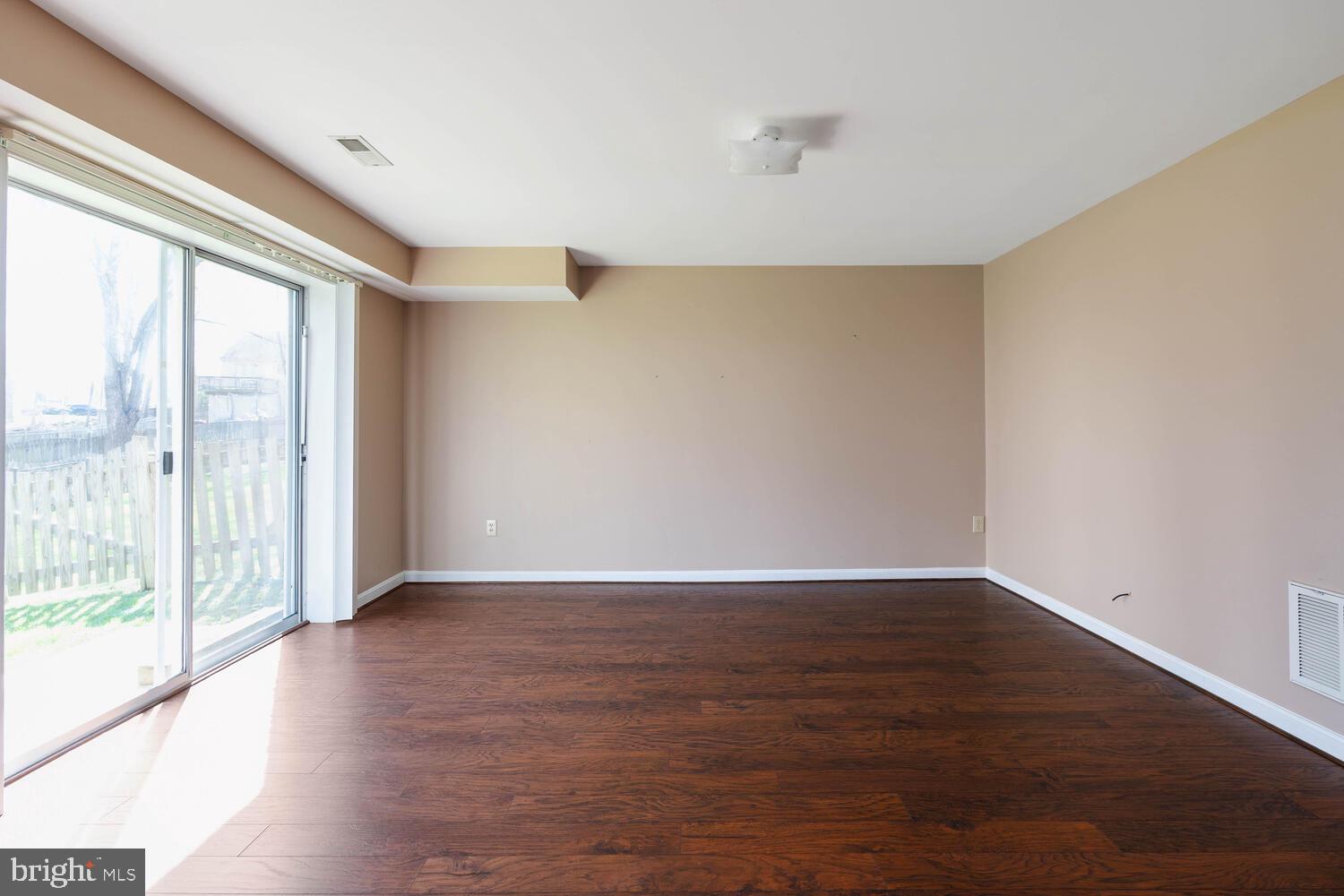 STONE MILL - Residential