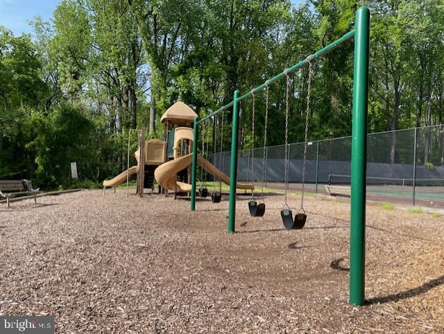 BETHESDA PARK - Residential