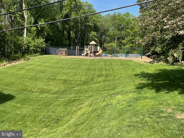 BETHESDA PARK - Residential