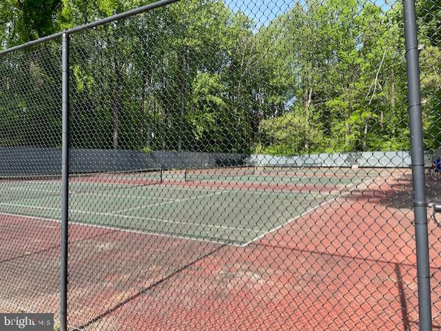 BETHESDA PARK - Residential