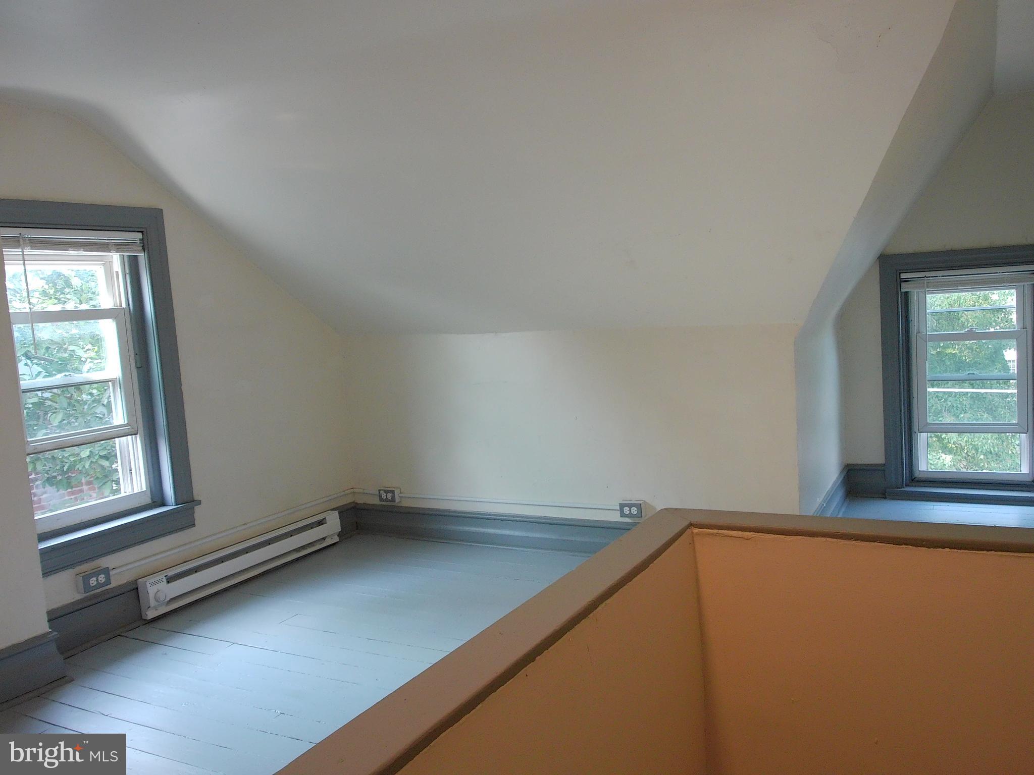 POTTSTOWN - Residential