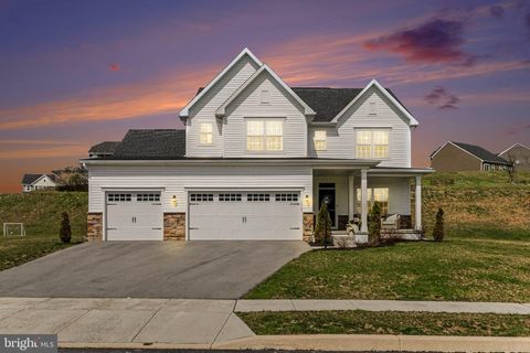 3965 SECRETARIAT STREET HARRISBURG PA 17112