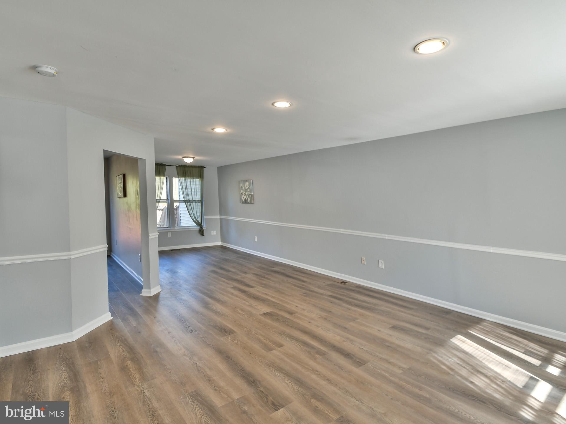 RIVER MILLS - Residential Lease