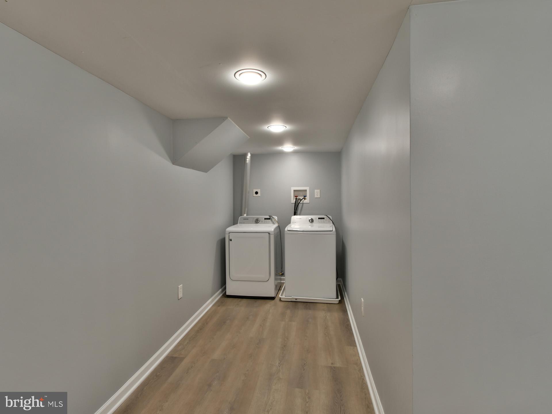 RIVER MILLS - Residential Lease