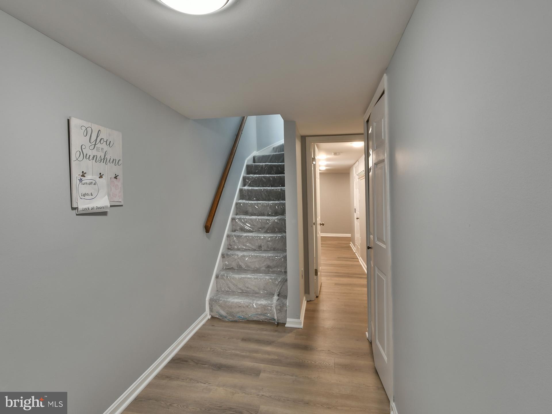 RIVER MILLS - Residential Lease