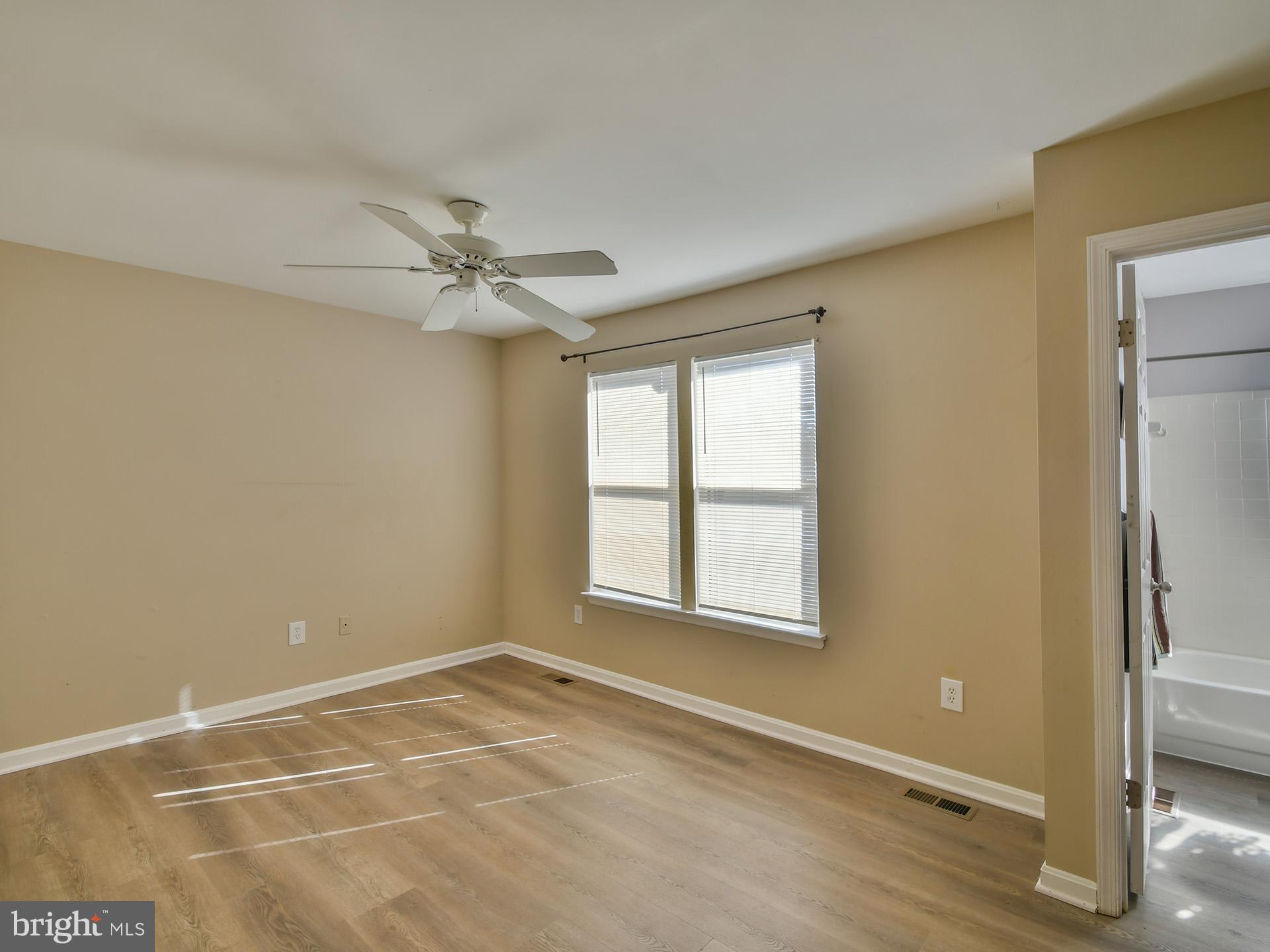 RIVER MILLS - Residential Lease