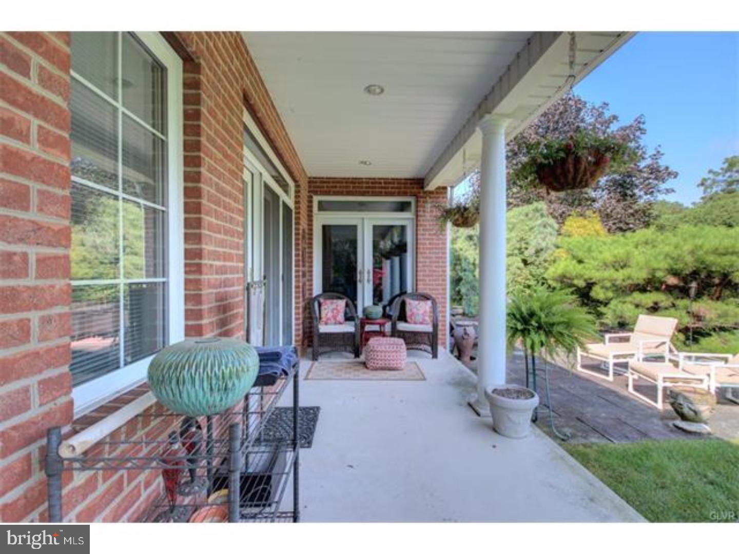 BRIDLE PATH CROSSING - Residential
