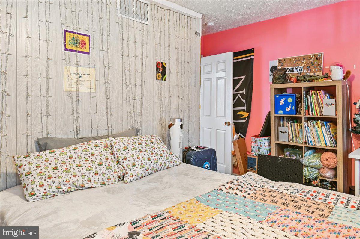 SEVERN VILLAGE - Residential