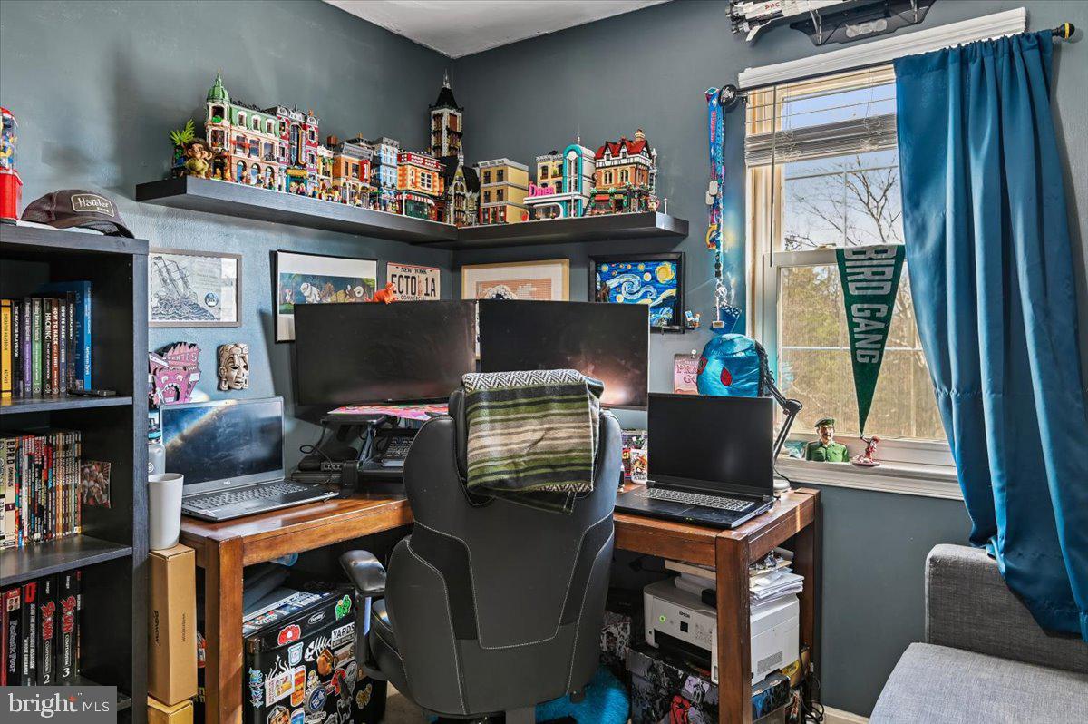 SEVERN VILLAGE - Residential