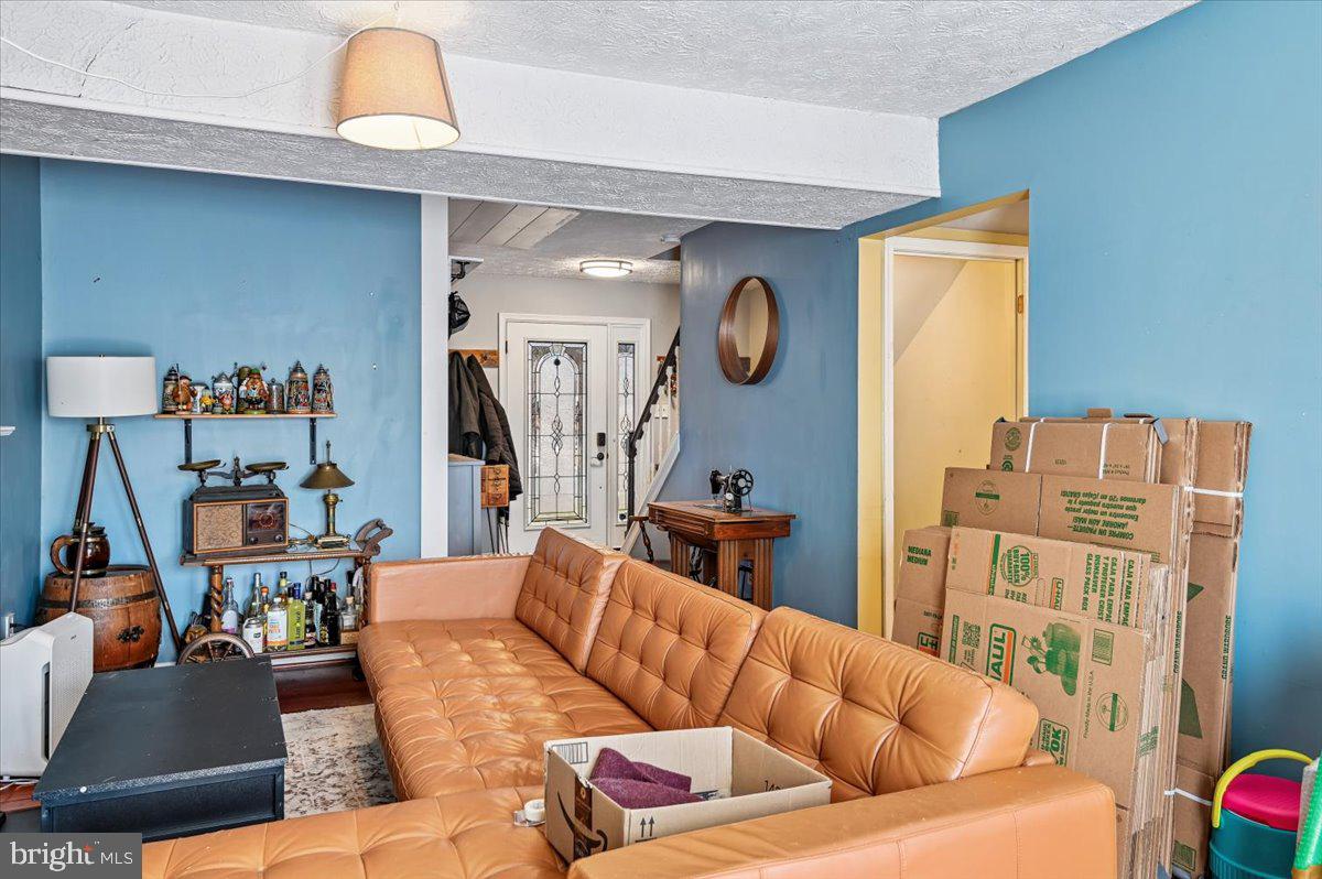 SEVERN VILLAGE - Residential