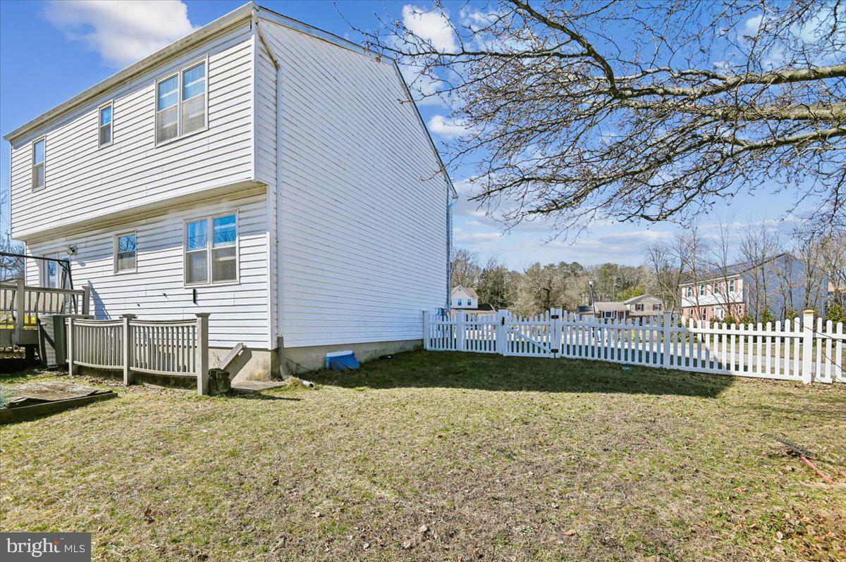 SEVERN VILLAGE - Residential