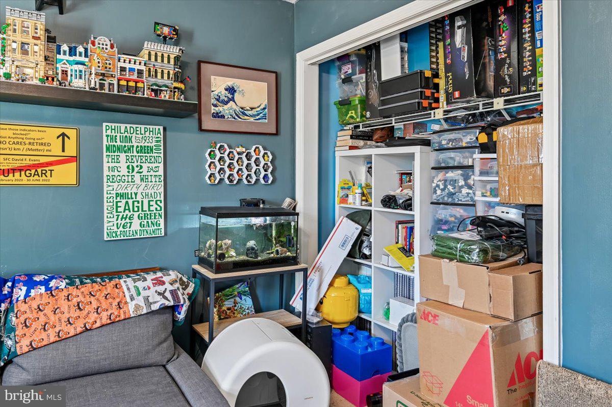 SEVERN VILLAGE - Residential