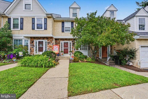 Townhouse For Sale - 1604 Coventry Pointe Lane<br/> POTTSTOWN, PA 19465