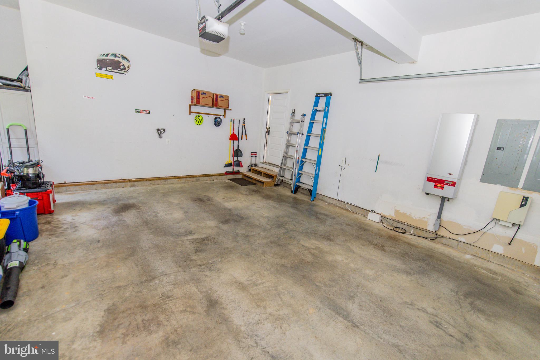 HARWOOD - Residential