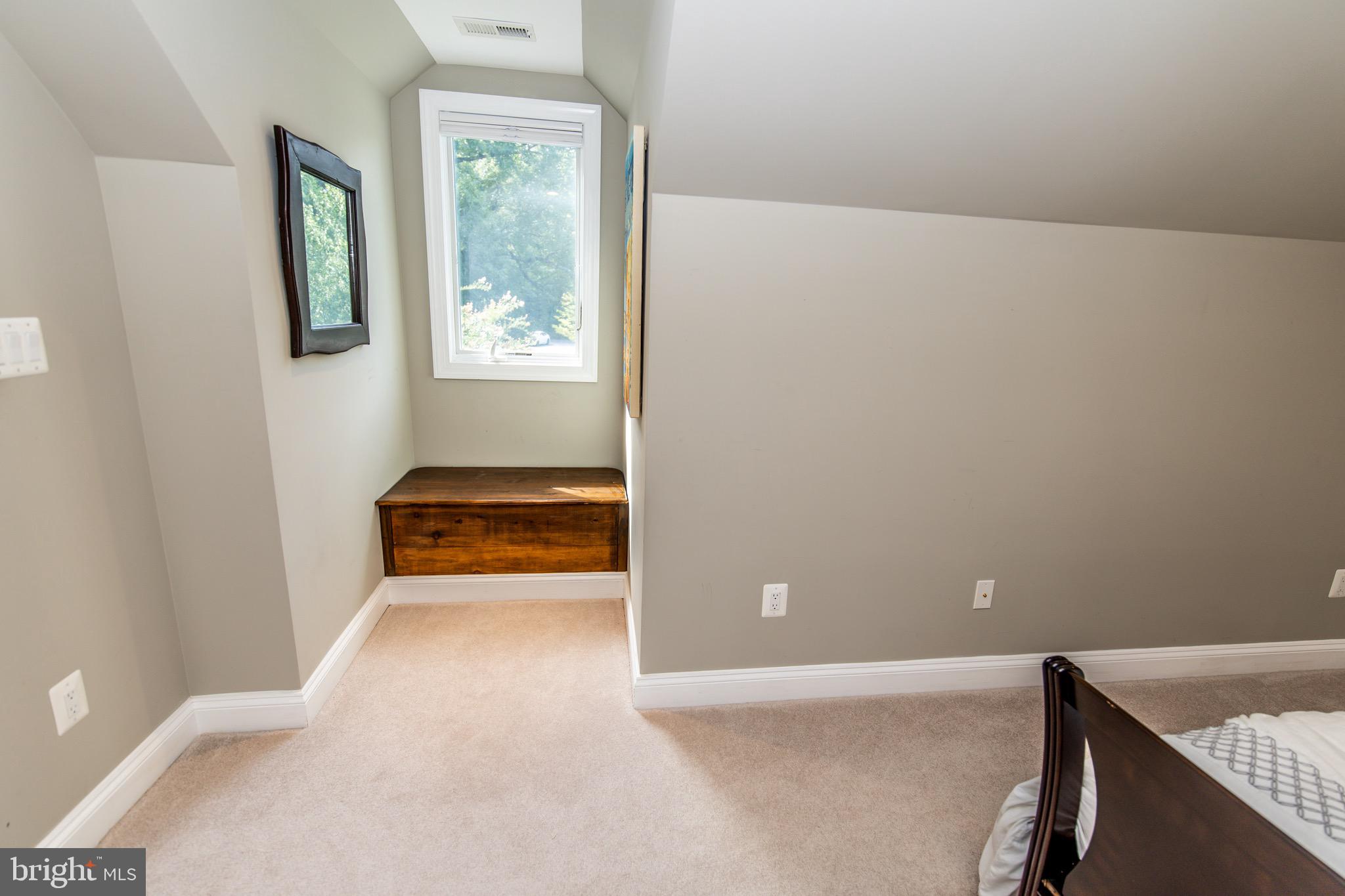 HARWOOD - Residential