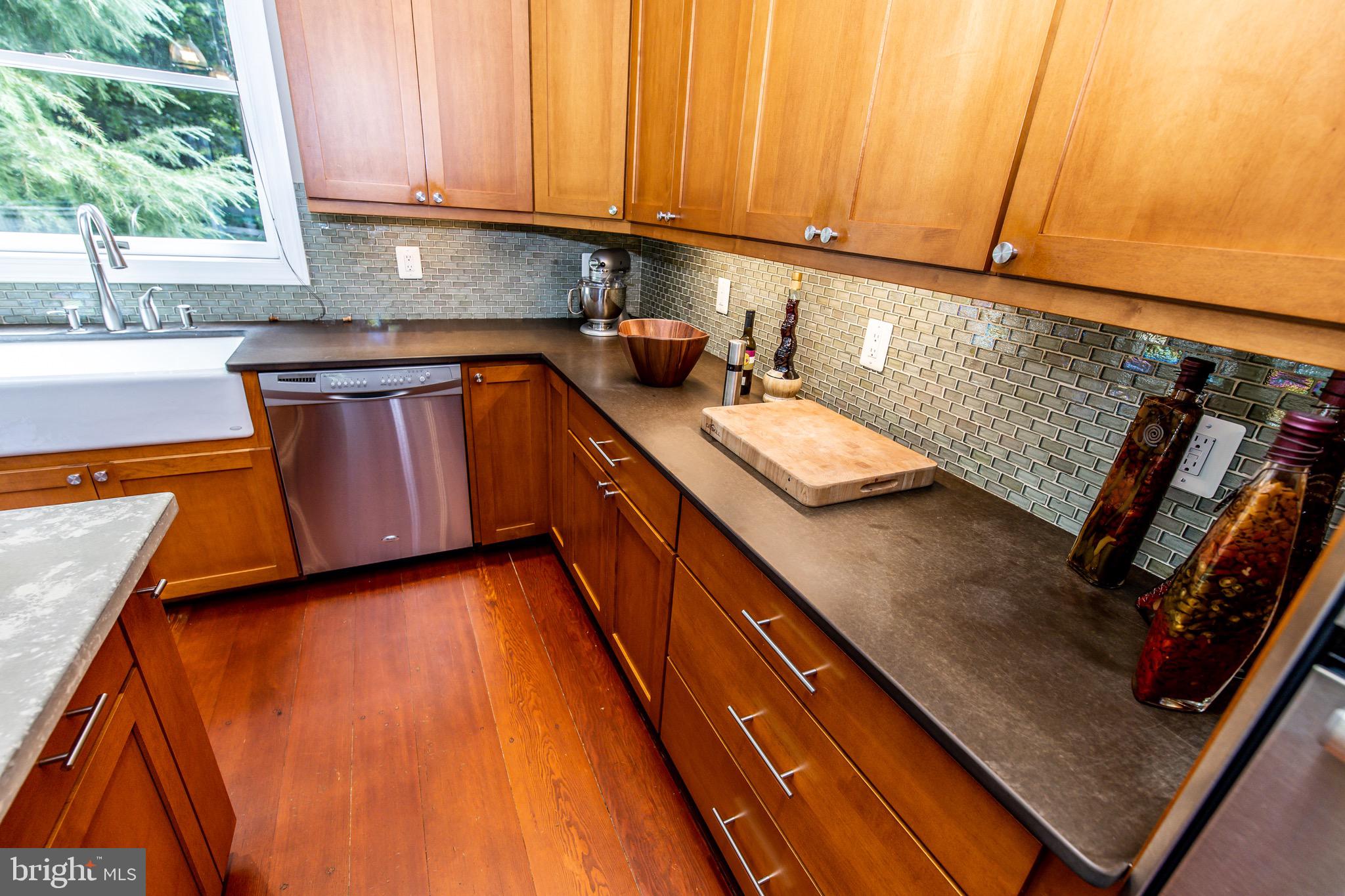 HARWOOD - Residential