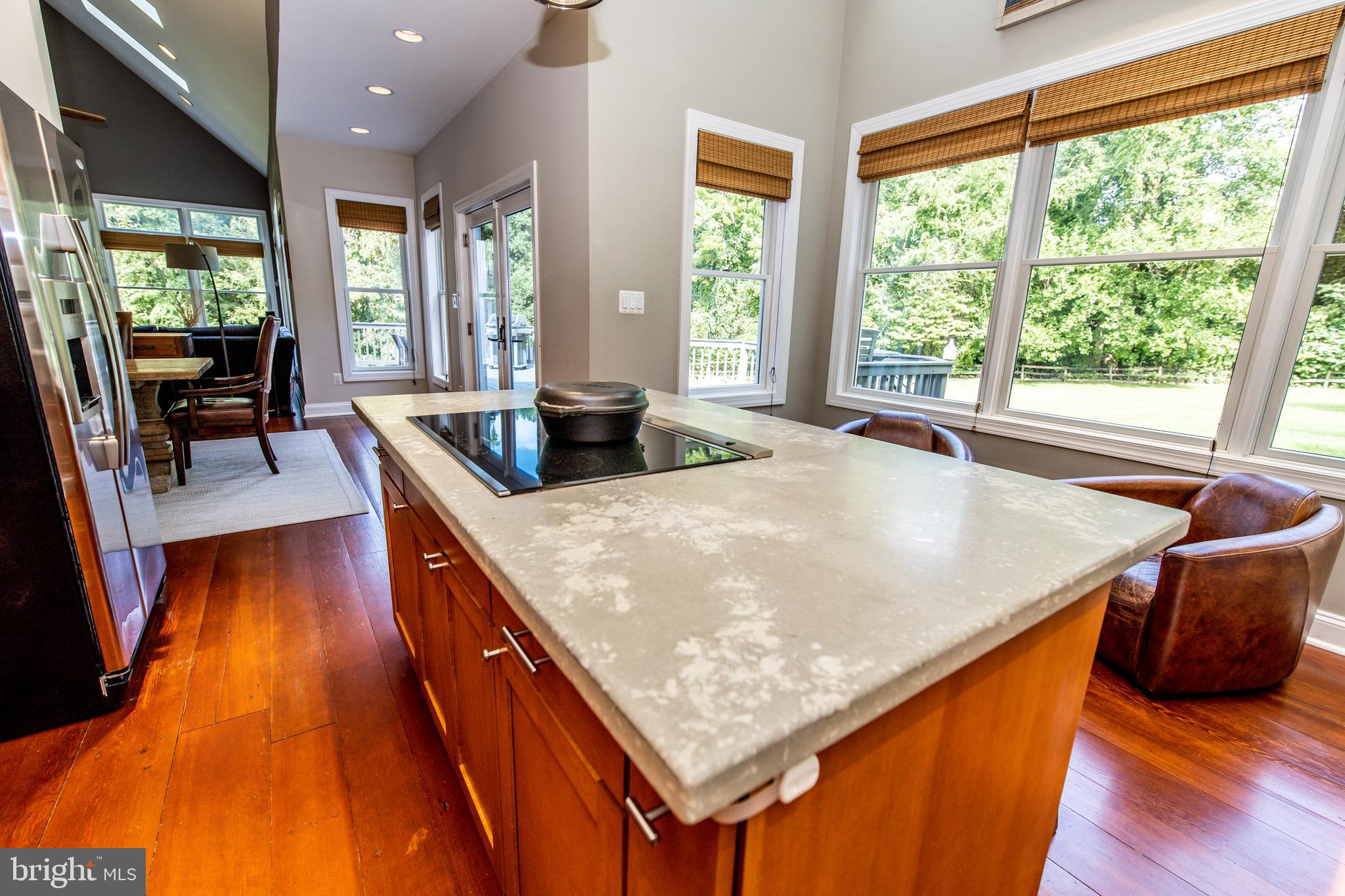 HARWOOD - Residential