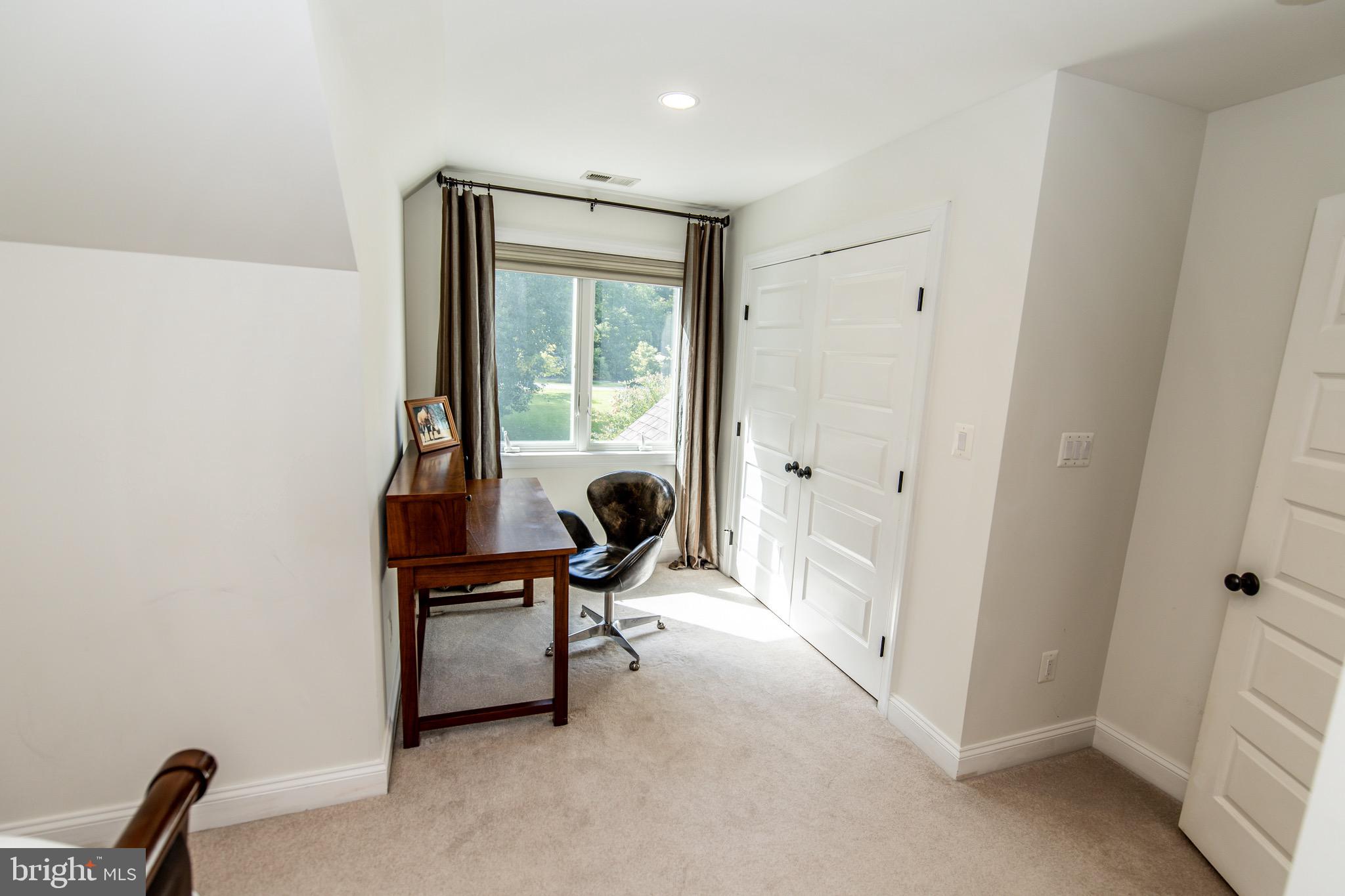 HARWOOD - Residential