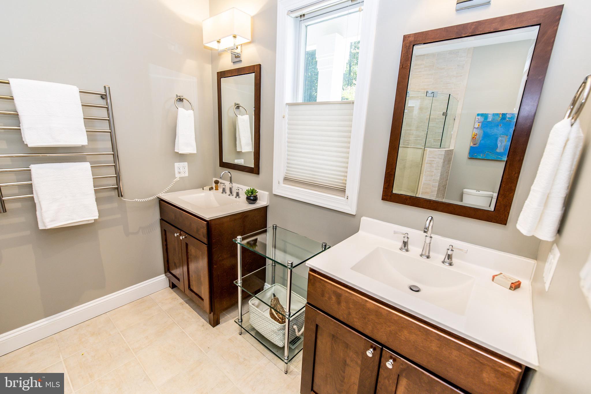 HARWOOD - Residential