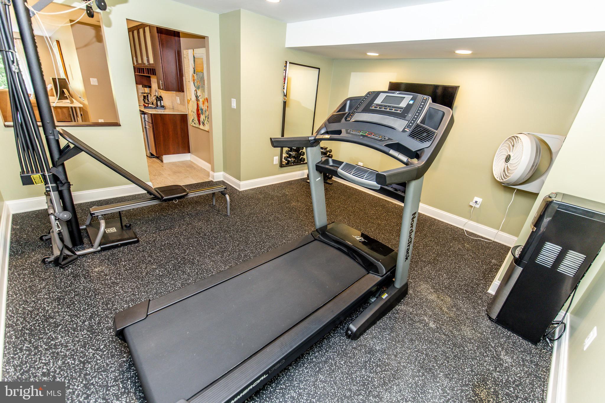 HARWOOD - Residential