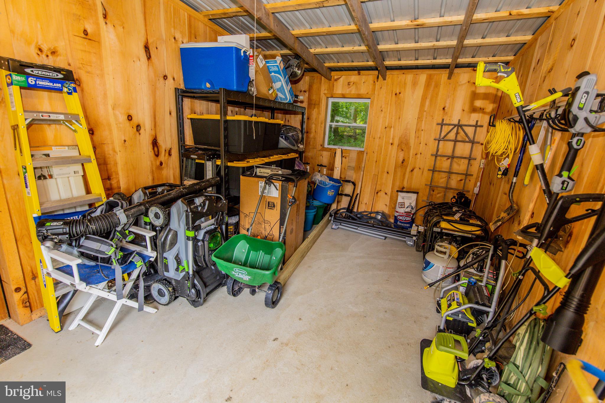 HARWOOD - Residential