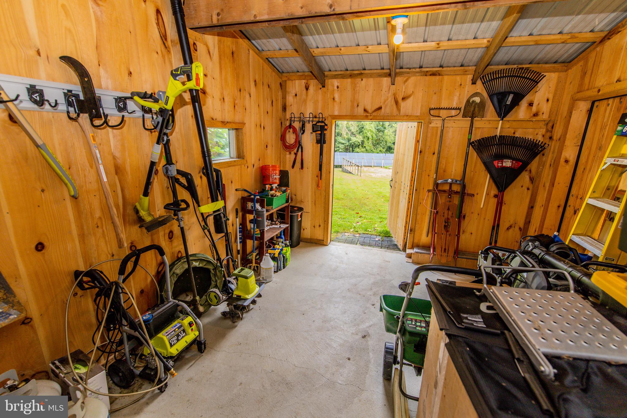 HARWOOD - Residential