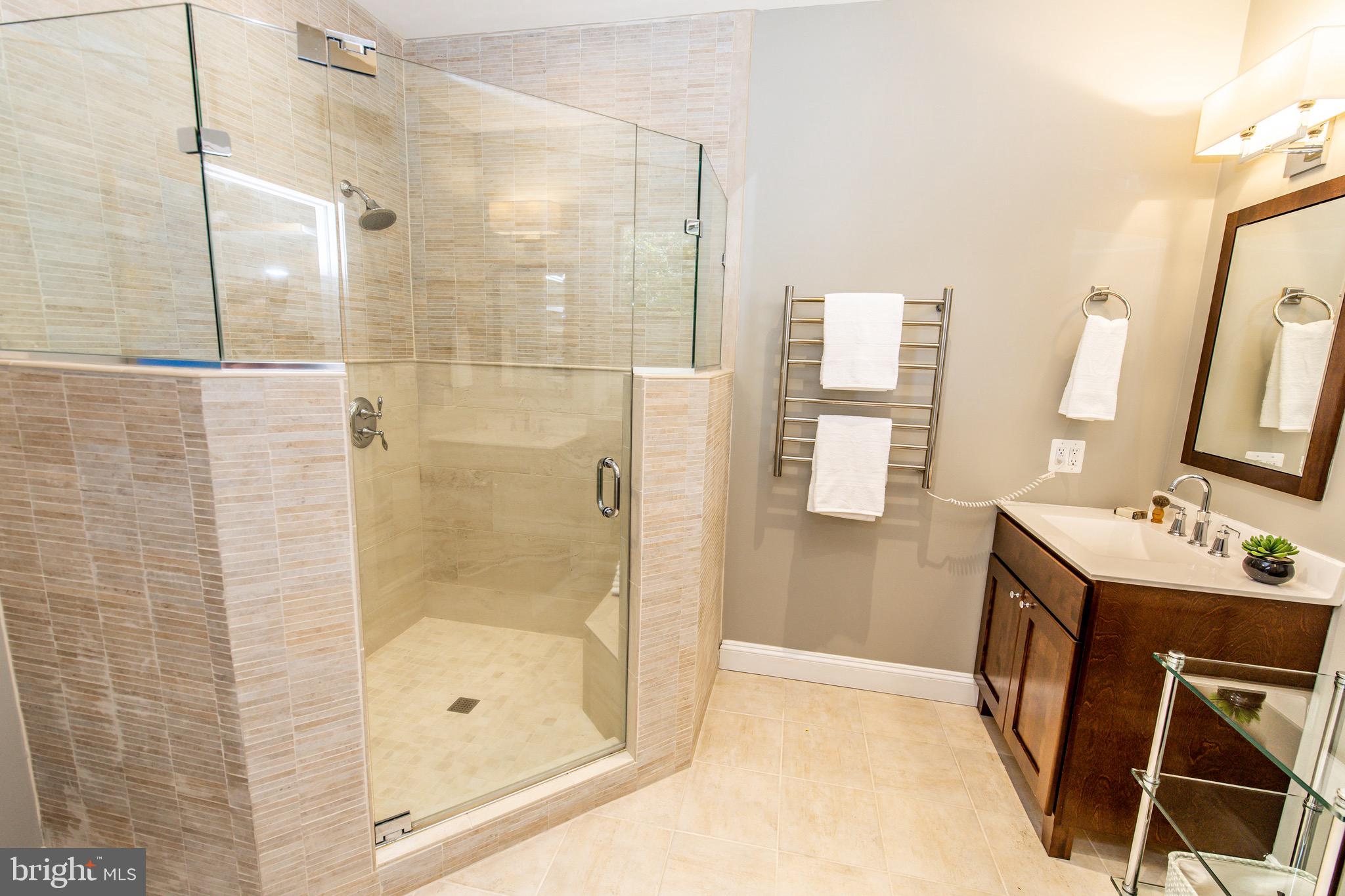 HARWOOD - Residential