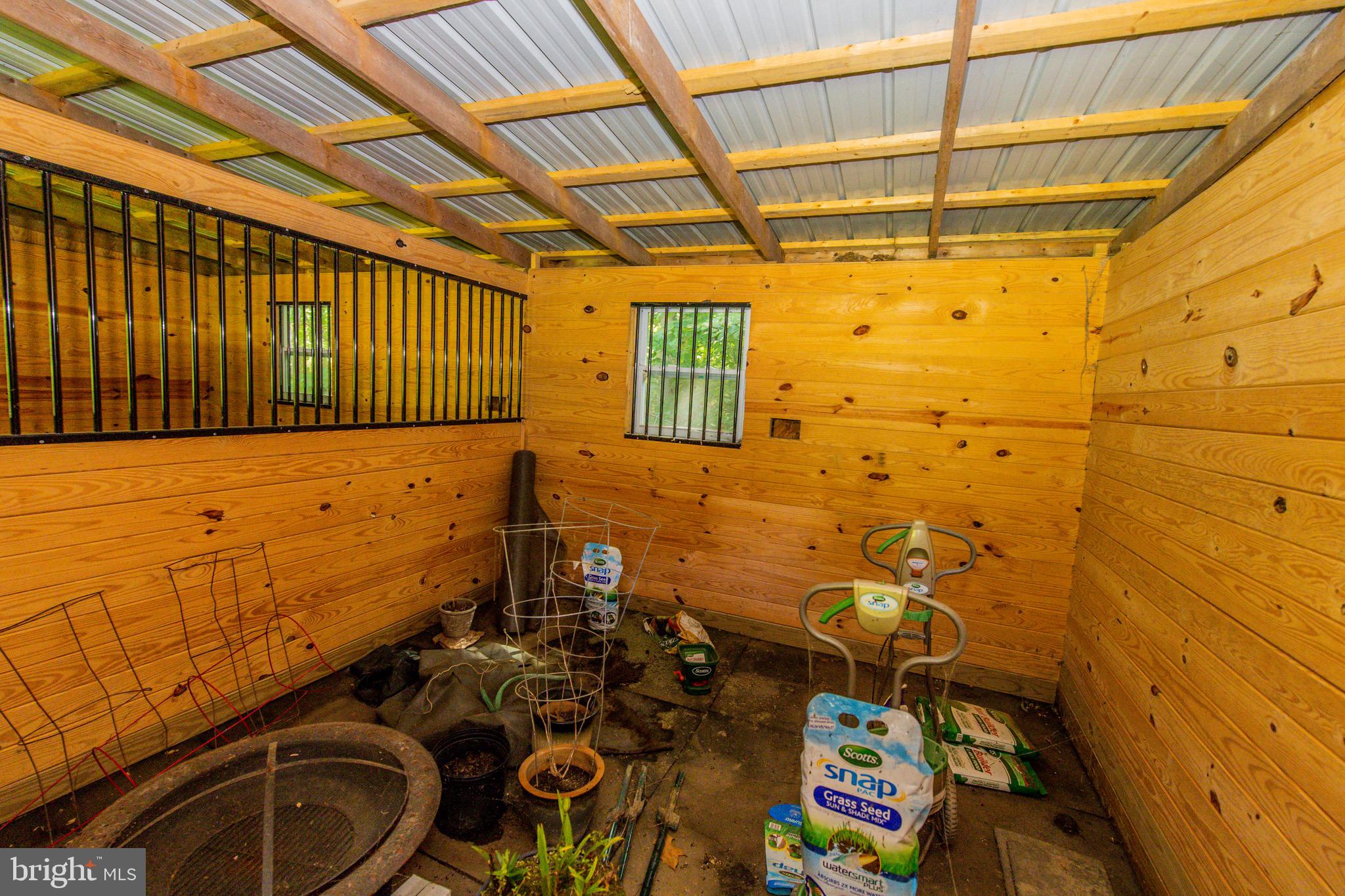 HARWOOD - Residential