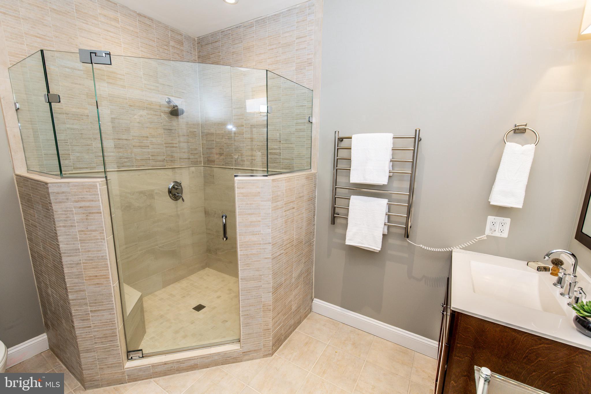 HARWOOD - Residential