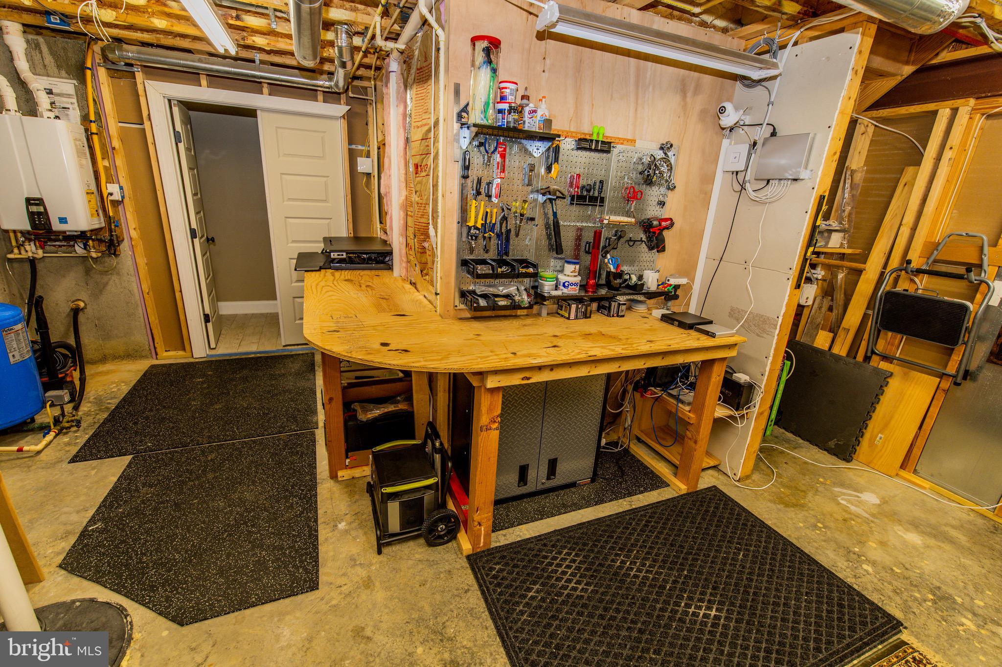 HARWOOD - Residential