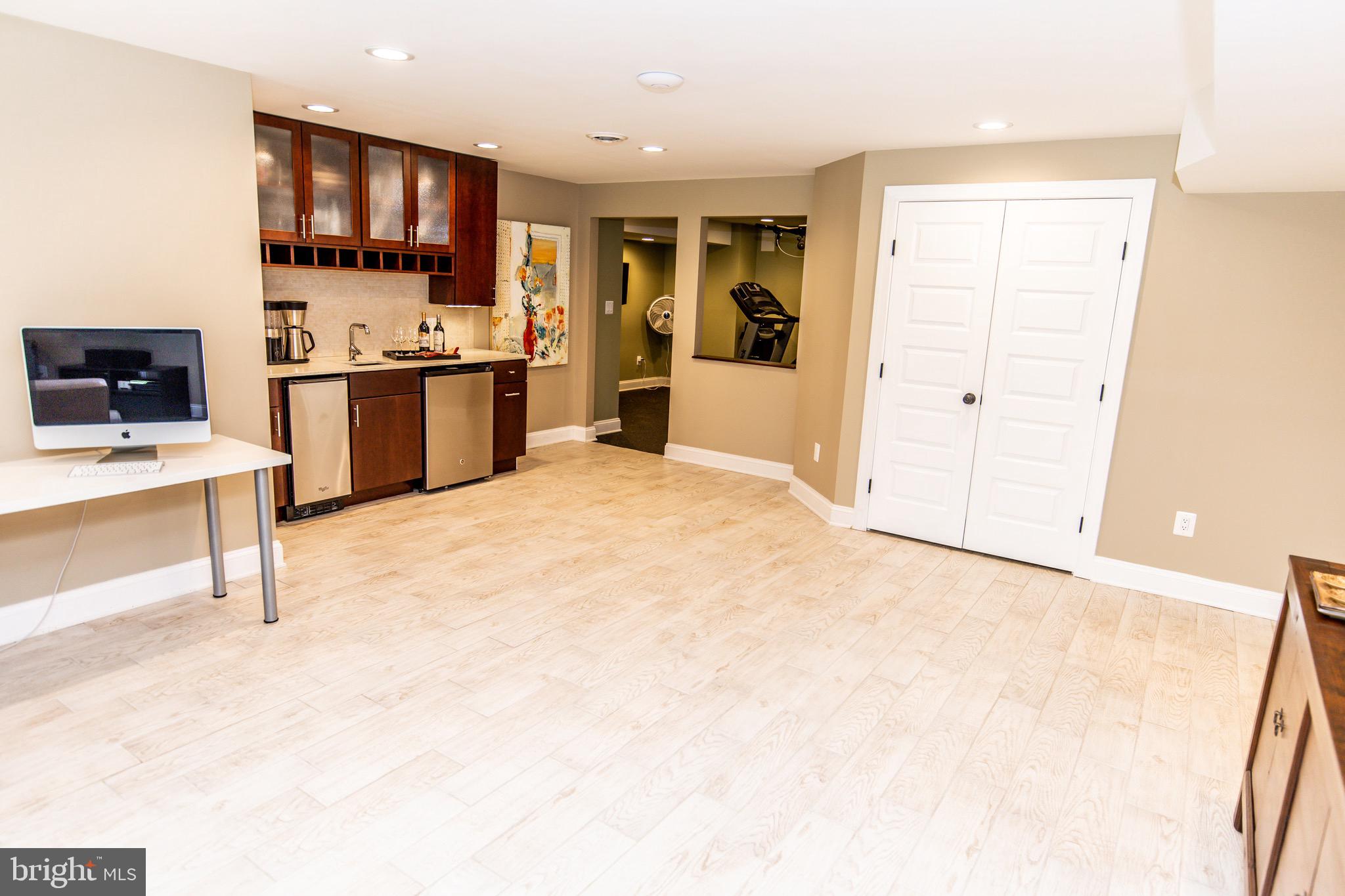 HARWOOD - Residential