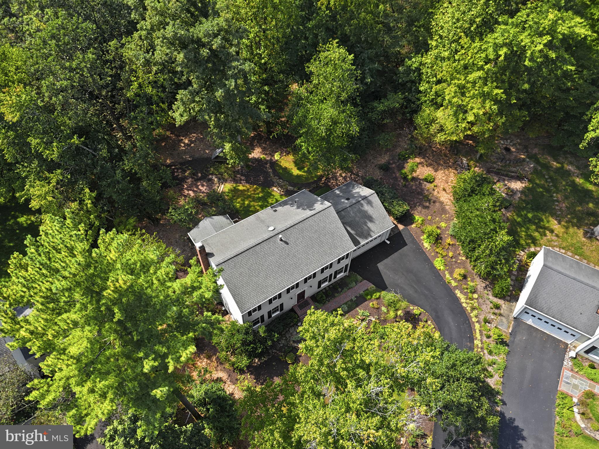 11231 HUNTING HORN LANE