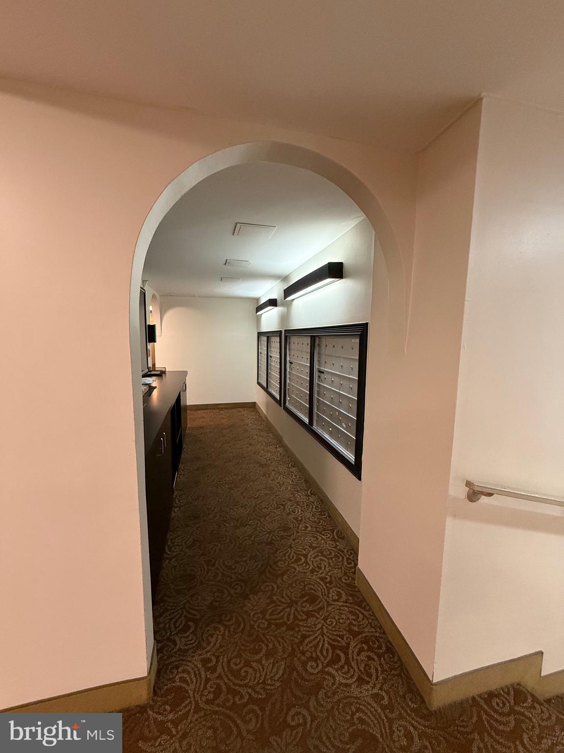 LAKESIDE TERRACE - Residential