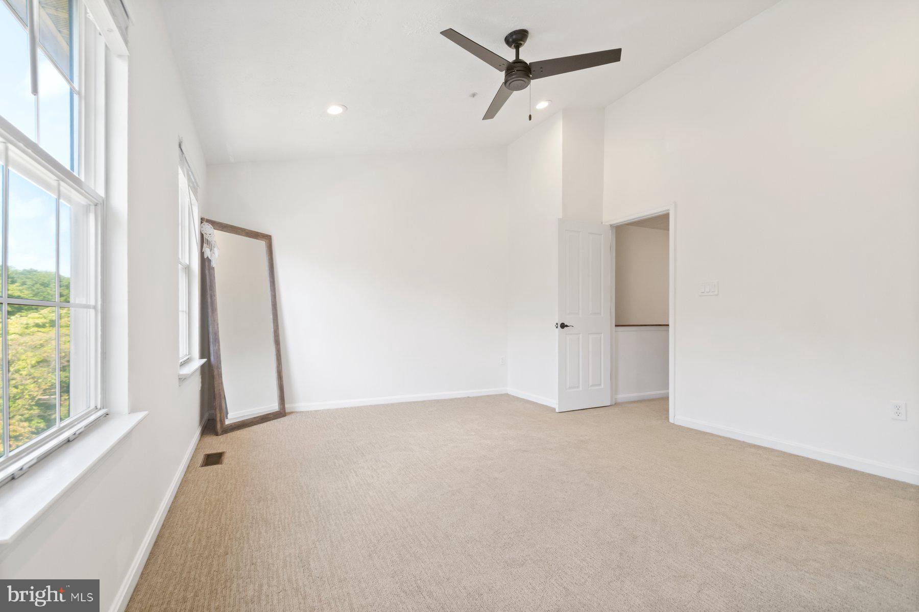 WALDEN - Residential