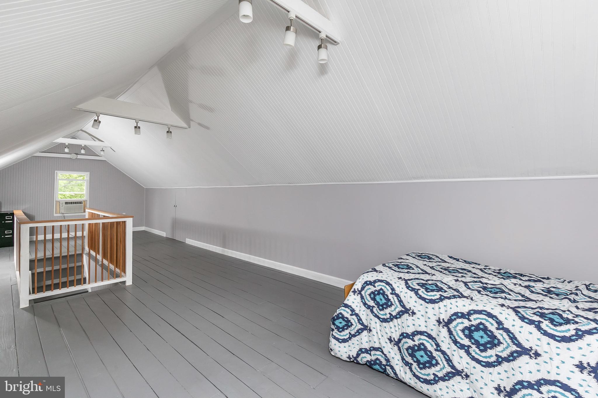 HAMILTON HEIGHTS - Residential